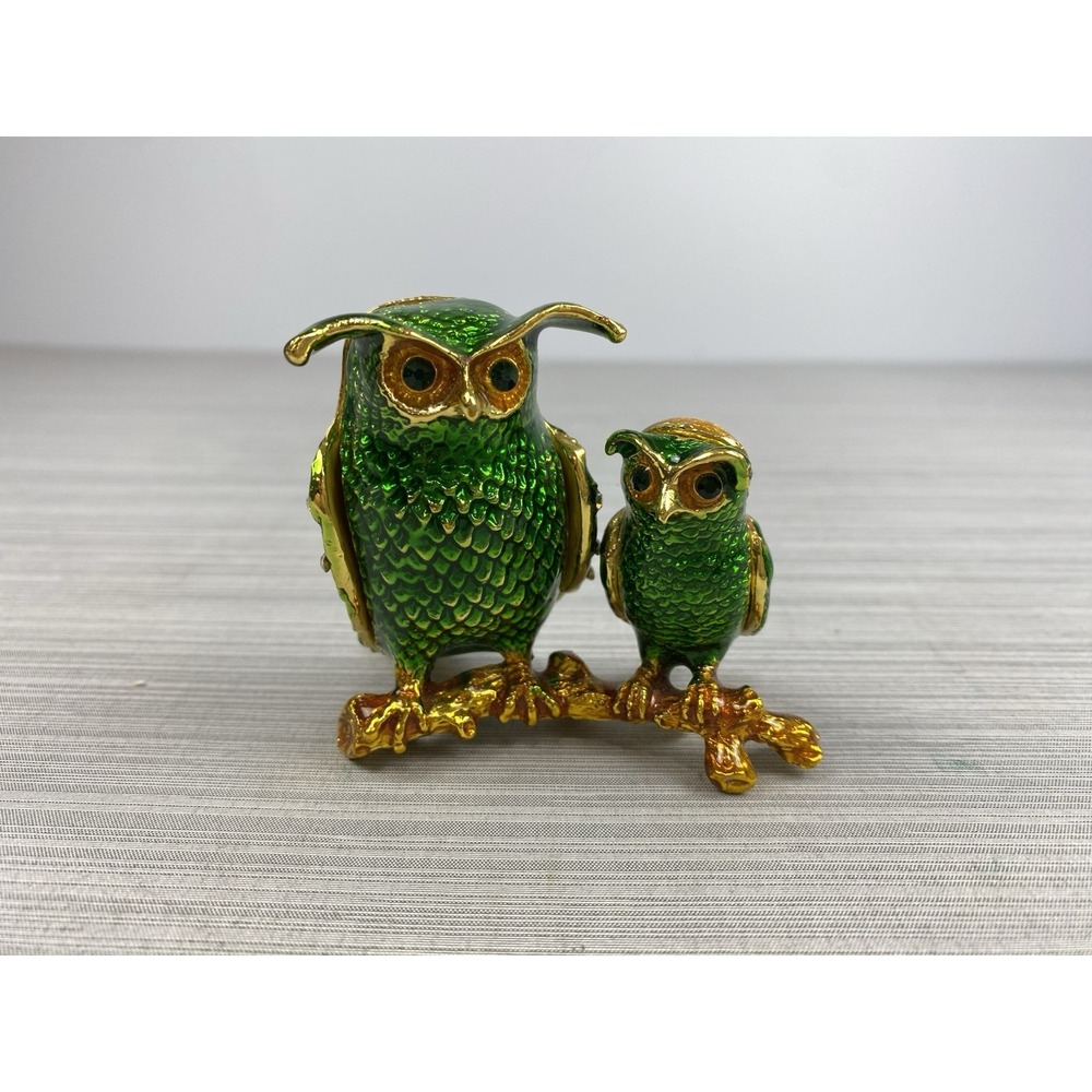 Owl Trinket Box Green Enamel Goldtone Rhinestones Magnetic Closure‎ Vintage
